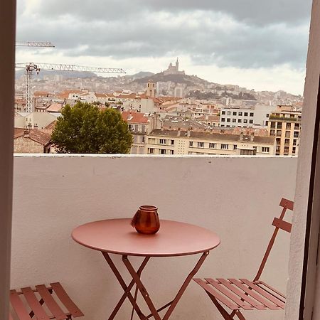 Sublime 2 Pieces Vue Incroyable Mer Et Tout Les Monuments De Marseilles Buitenkant foto
